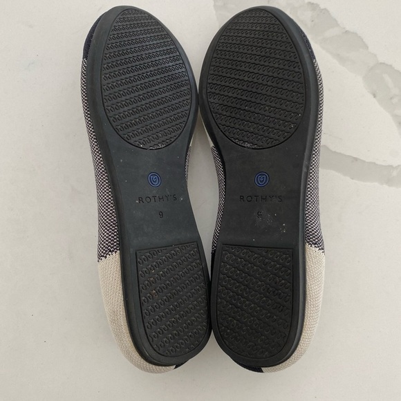 Rothy’s Captoe Round Black and Cream Ballet Flats - Picture 6 of 7